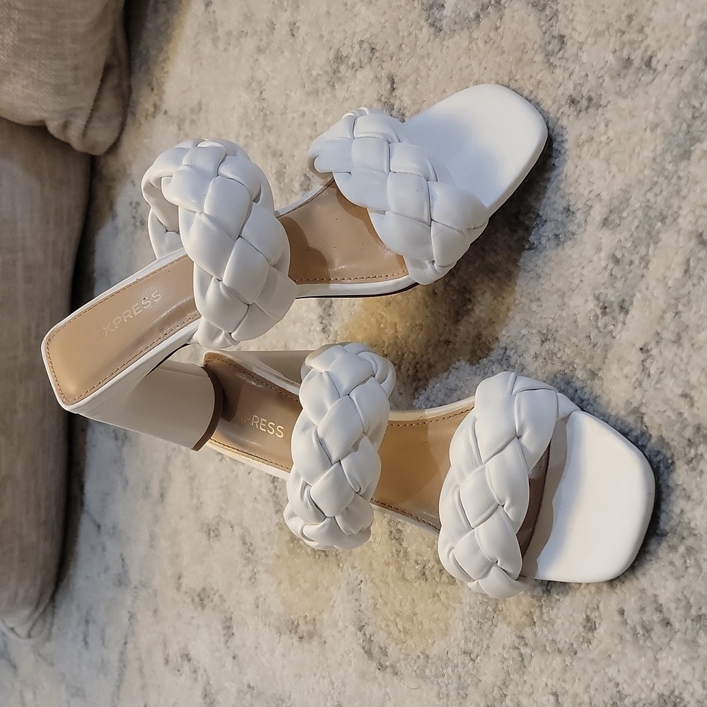 3 INCH ,WHITE HEEL, BRAIDED STRAPS